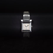Luxury watch (YA111504): watch face zoomed out